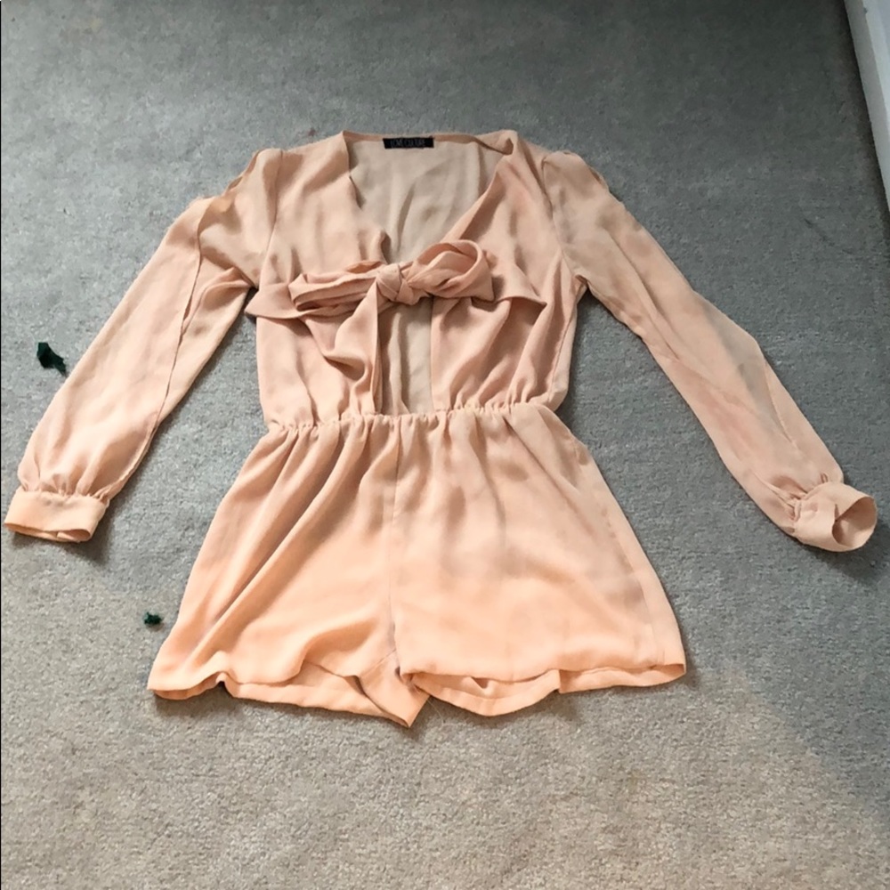 Cut long sleeve romper